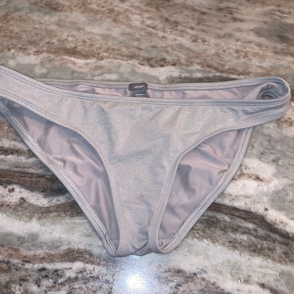 Sparkly bathing suit bottoms - Picture 1 of 4